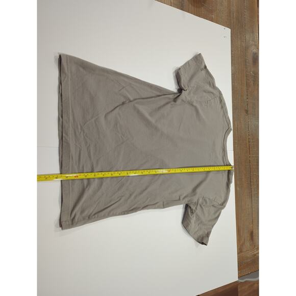 Harry Potter Diagon Alley Gray Small Tee Used Wizarding World - Picture 5 of 6